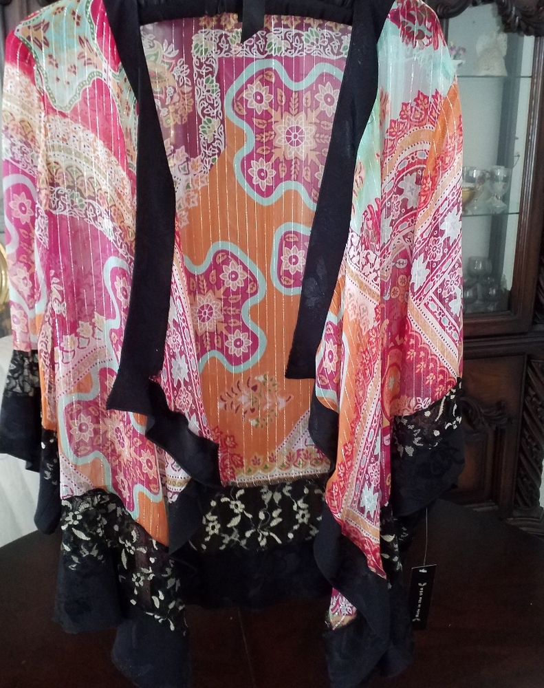 NEW VIOLET KAY LIGHT WEIGHT  JACKET FOR CRUISE MED